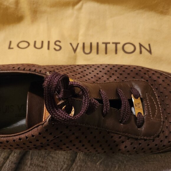 Louis Vuitton Sneakers - Picture 1 of 5